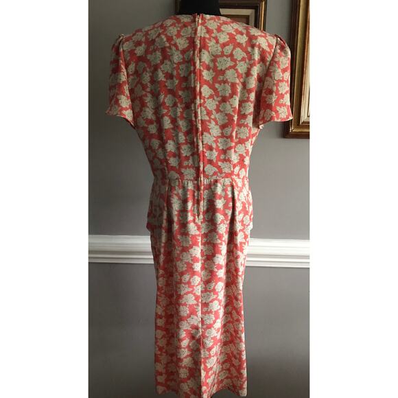 Vintage “David Rose” brand Salmon Pink with Beige Floral Pattern (SZ 14) - Picture 9 of 9
